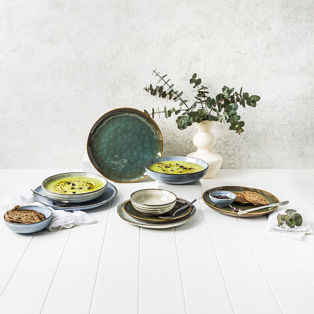 Sky Coupe Plates by Pro.mundi | Reward Hospitality