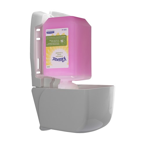 3072066_Everyday Use Hand Soap Refill Pink 1L