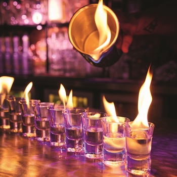 Why Glass Design is a Strategic Lever in the Age of social Media