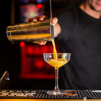 Building a High-Performing Bar Team Through Better Tools and Training