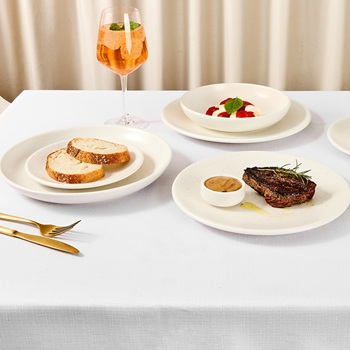 How to Mix & Match Tableware Crockery Colours for Modern Hospitality 