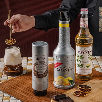 Discover How Signature Drinks Can Drive Café Profit