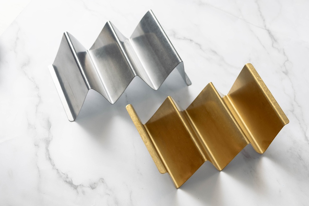 vintage stand servingware